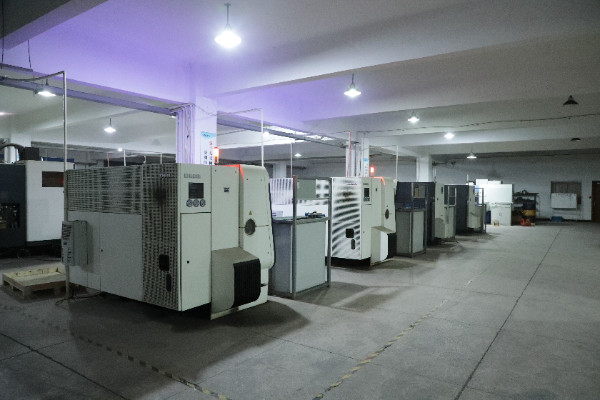 Μηχανή Hetai Changzhou και ηλεκτρική Co. συσκευών, ΕΠΕ γραμμή παραγωγής 6 εργοστασίων