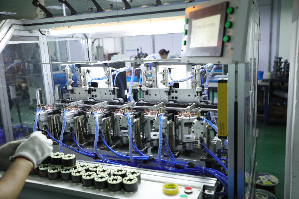 Μηχανή Hetai Changzhou και ηλεκτρική Co. συσκευών, ΕΠΕ γραμμή παραγωγής 8 εργοστασίων
