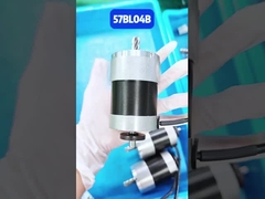 Πώς μοιάζει ο κινητήρας που χρησιμοποιείται σε μια μηχανή πόρτας;